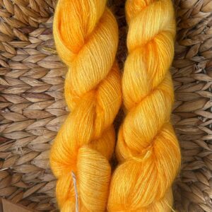 Kid Mohair Lace – Orange (64% mohair / 36% soie)