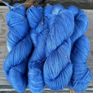 50% Mérinos/Soie non superwash - bleu