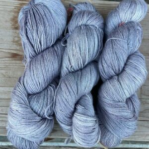 50% Mérinos & 50 % Soie non superwash - gris lavande