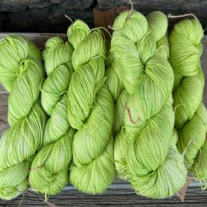 50% Mérinos/Soie non superwash - vert anis